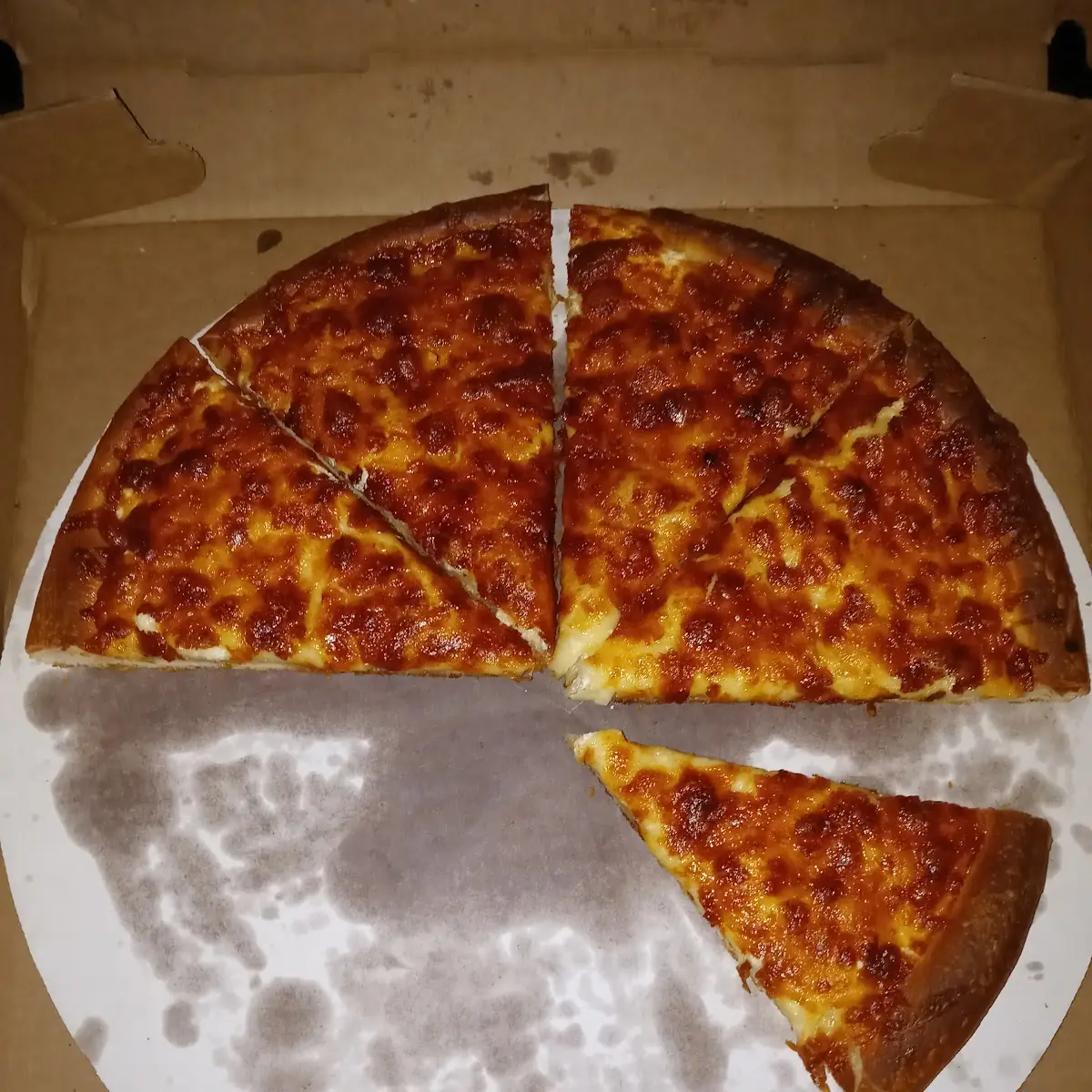 White Cheese Pizza
