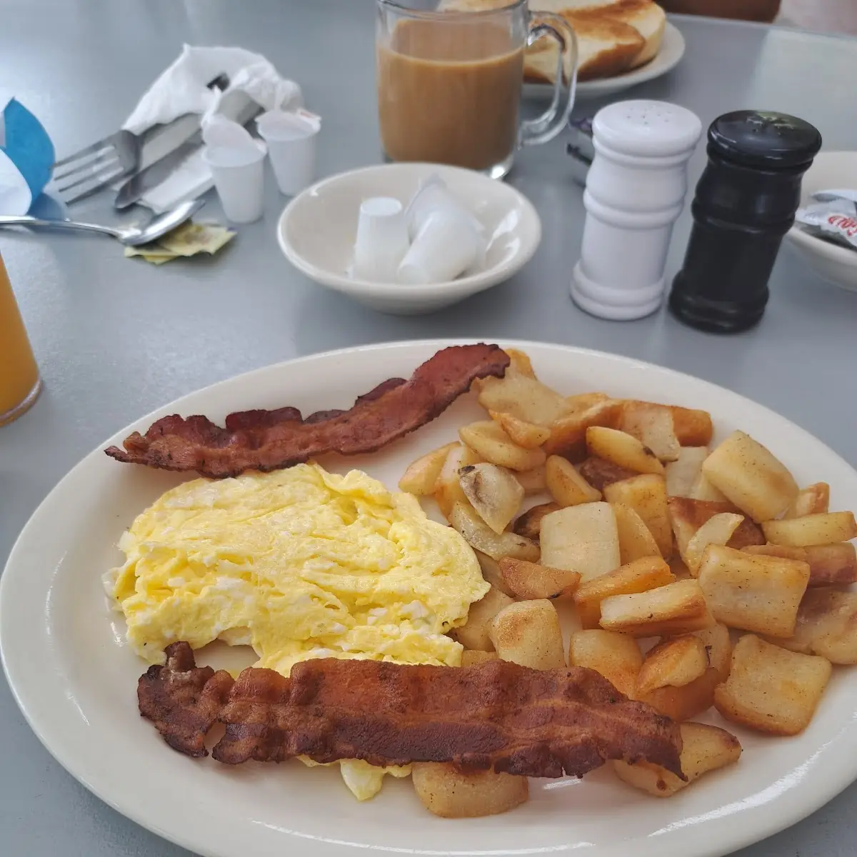 2 Eggs Scrambled Eggs Bacon Home Fries