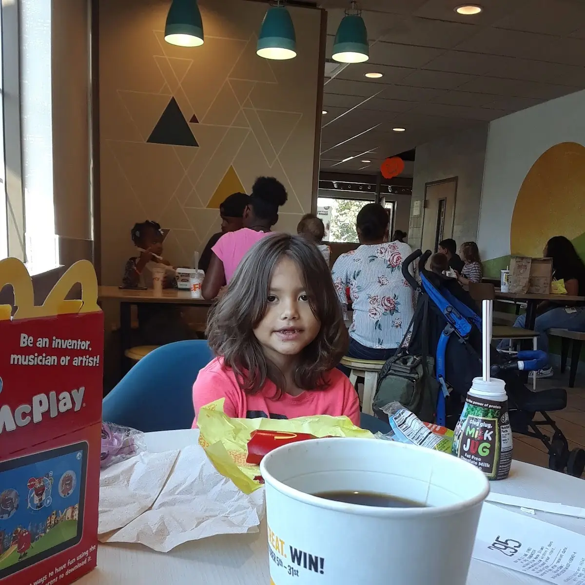 Cheeseburger Happy Meal