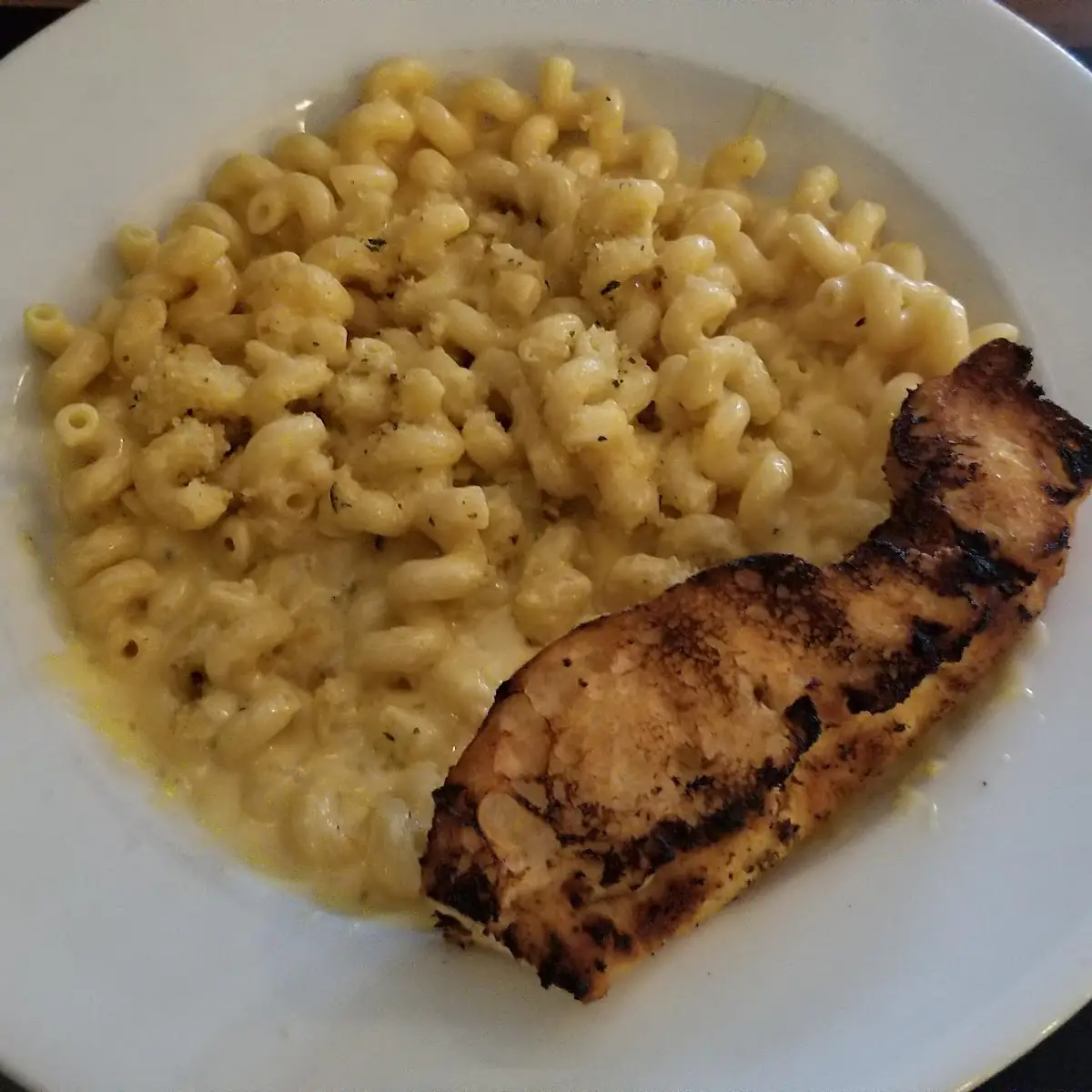 Grilled Chicken Mac & Cheese
