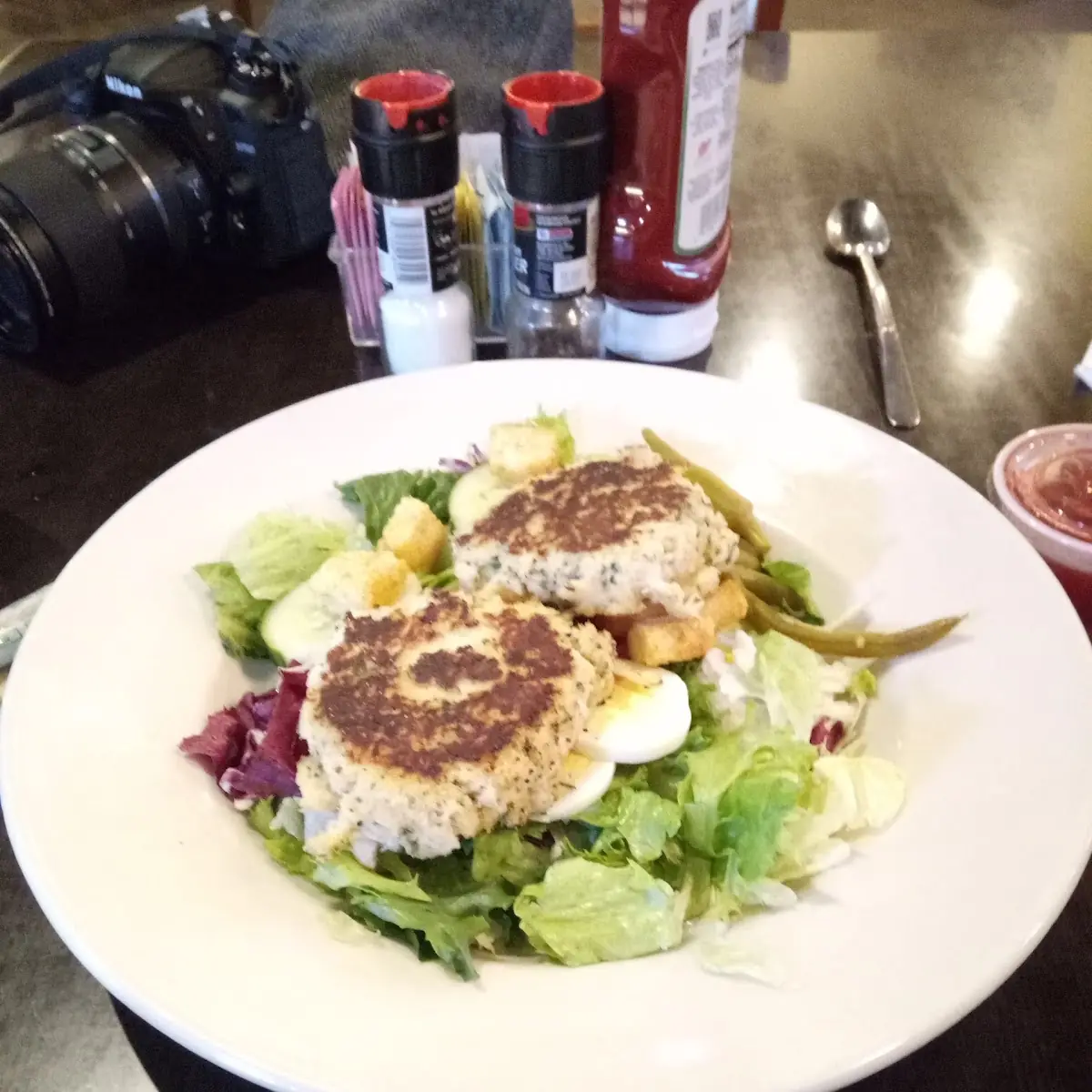 Crab Cake Salad