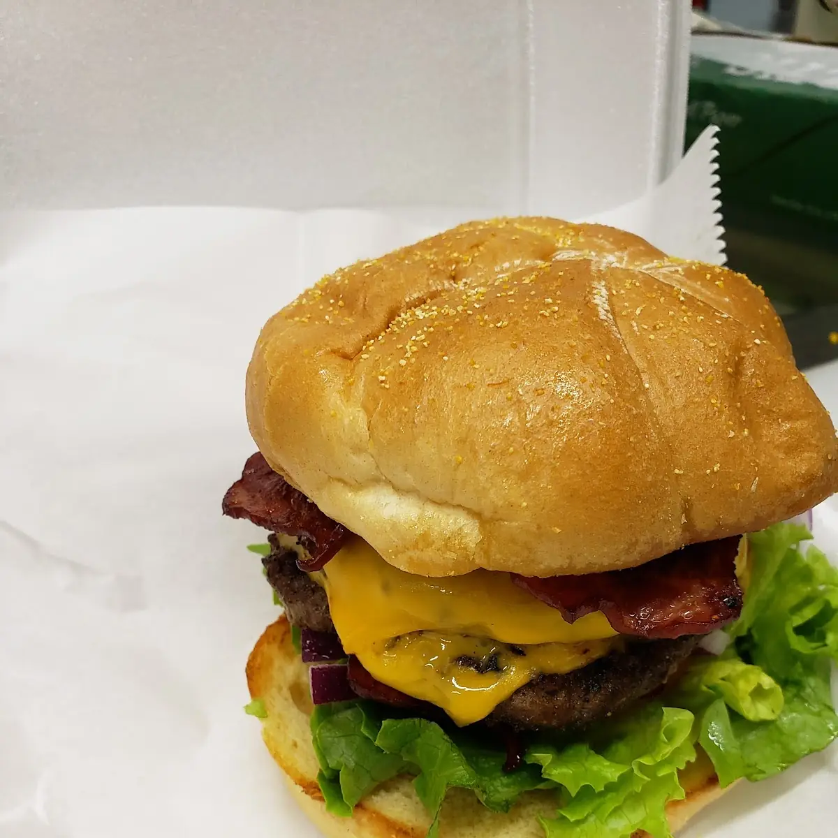 D Bacon Cheeseburger