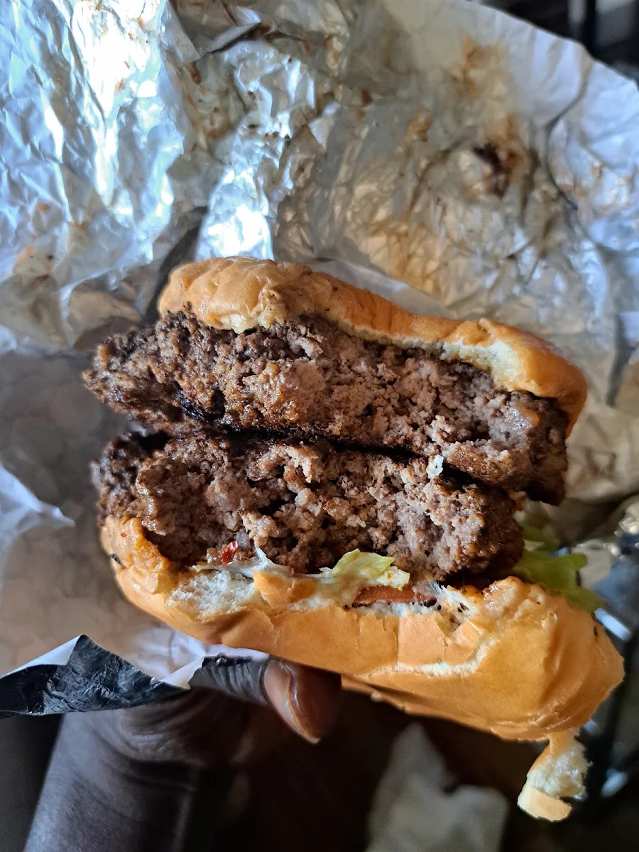 Dante Burger