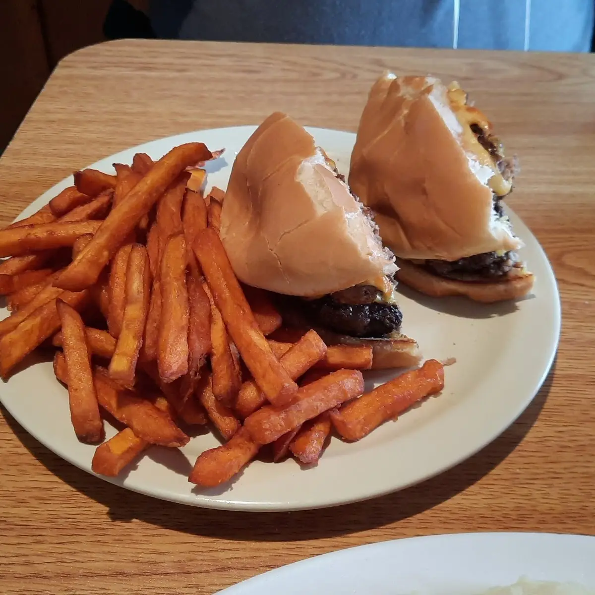 Double Cheeseburger