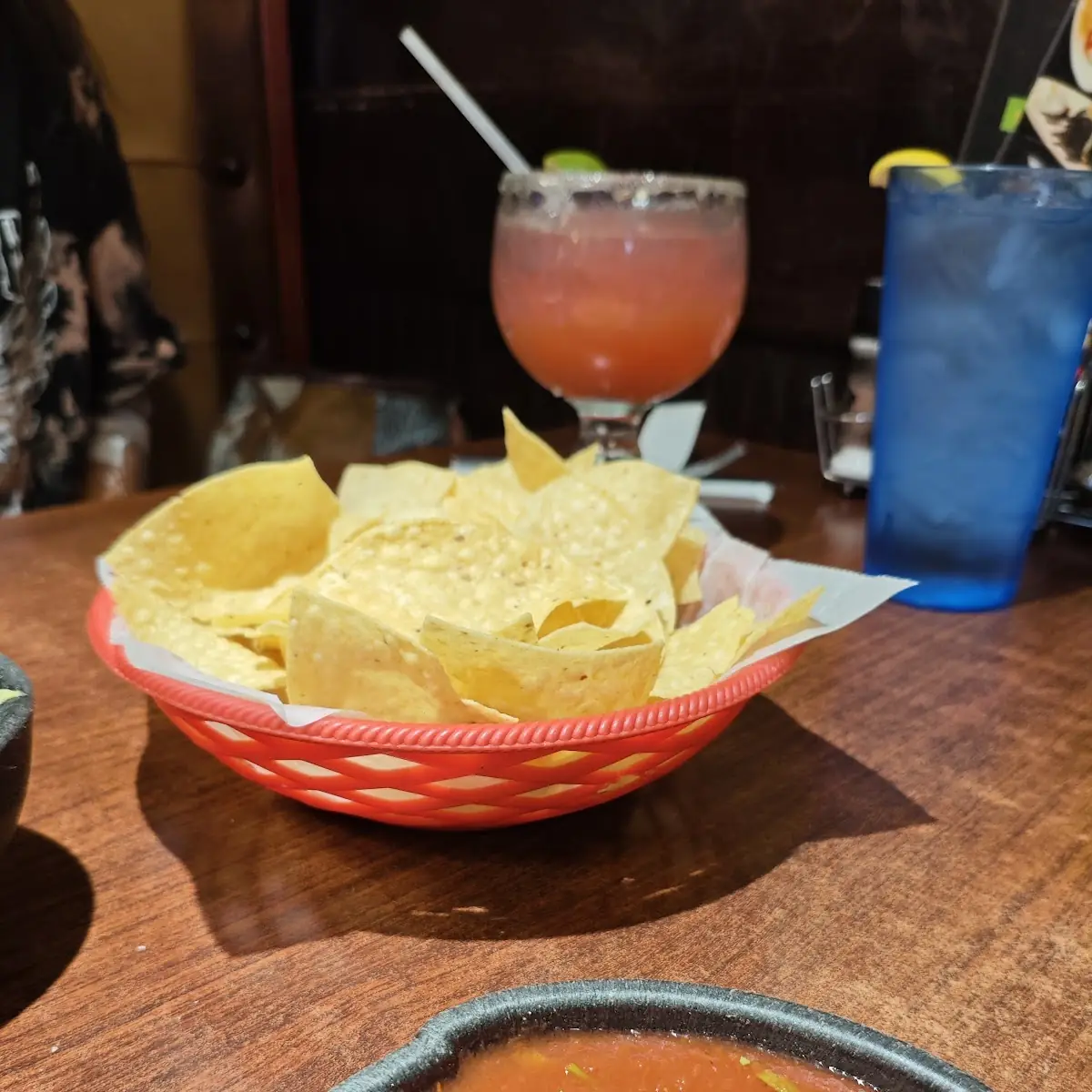 Large Salsa to go