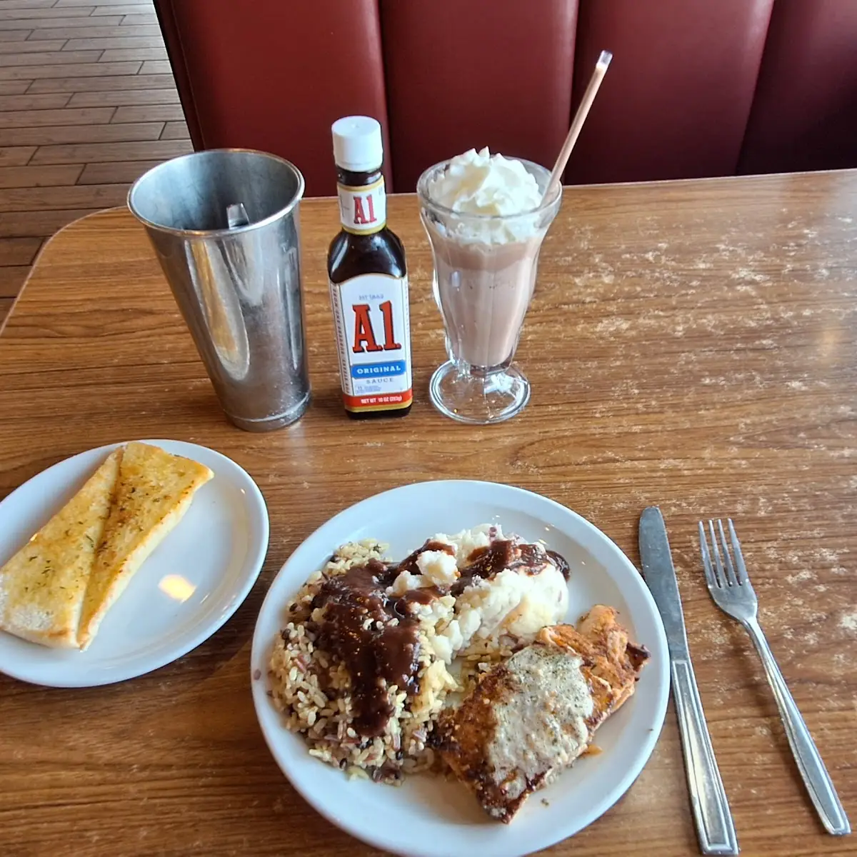 55 Salmon Fillet Spiced Rice and Mashed Potatoes