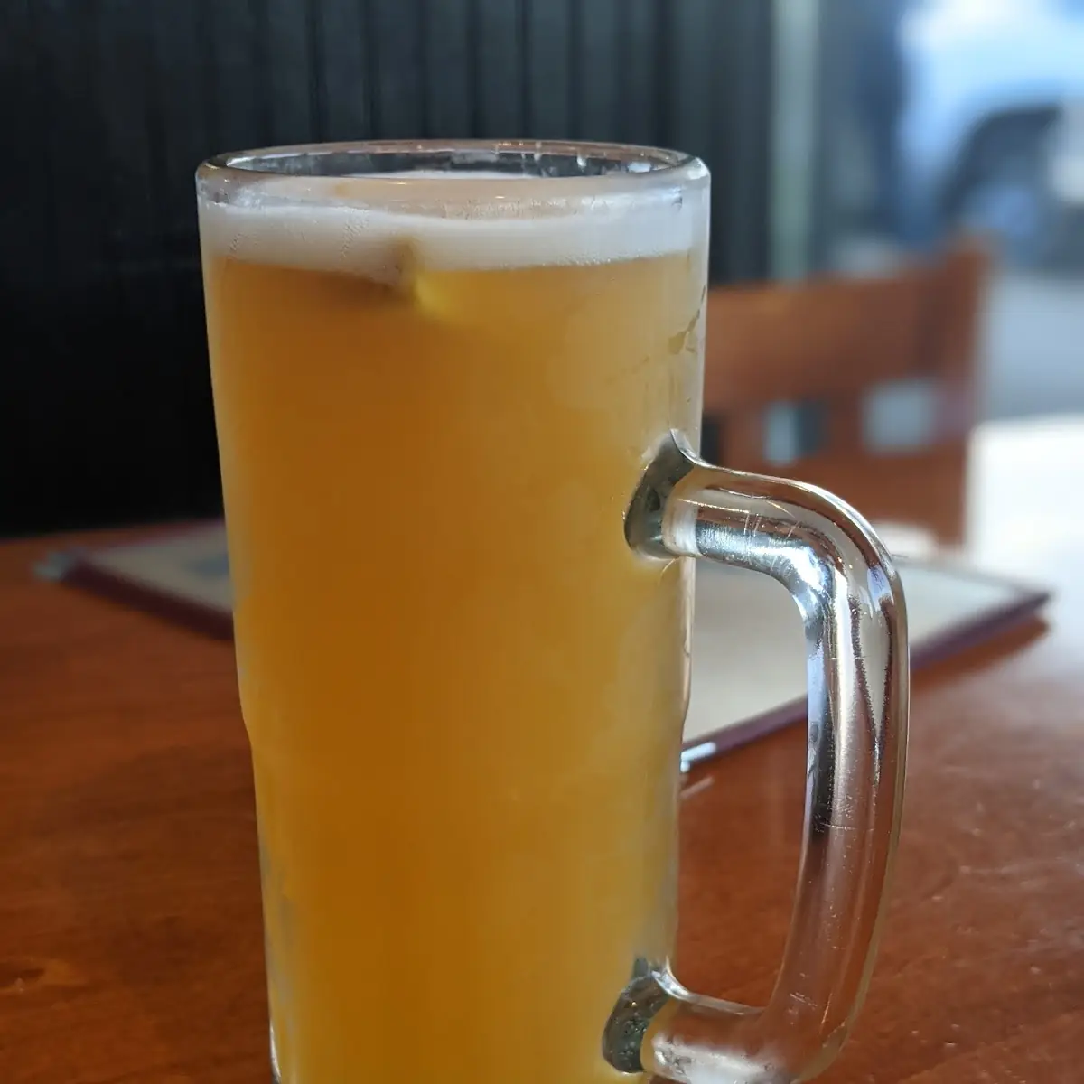 Blue Moon Belgian White Size the Big One