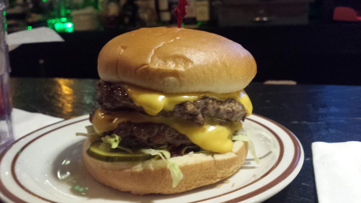 Double Cheeseburger