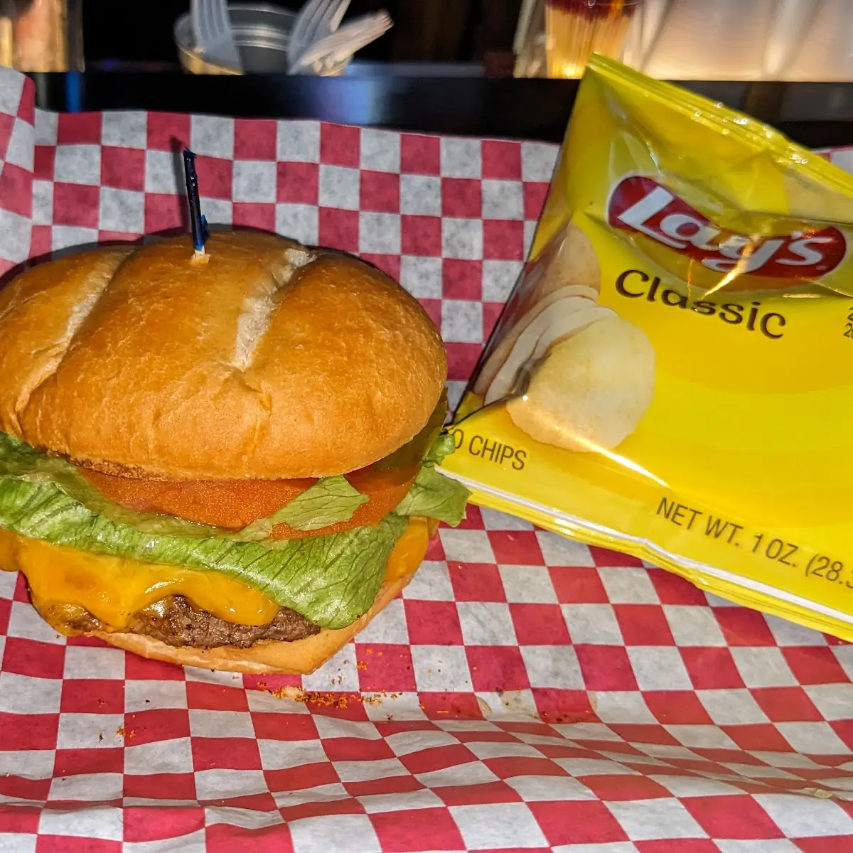 Cheese Burger & Chips