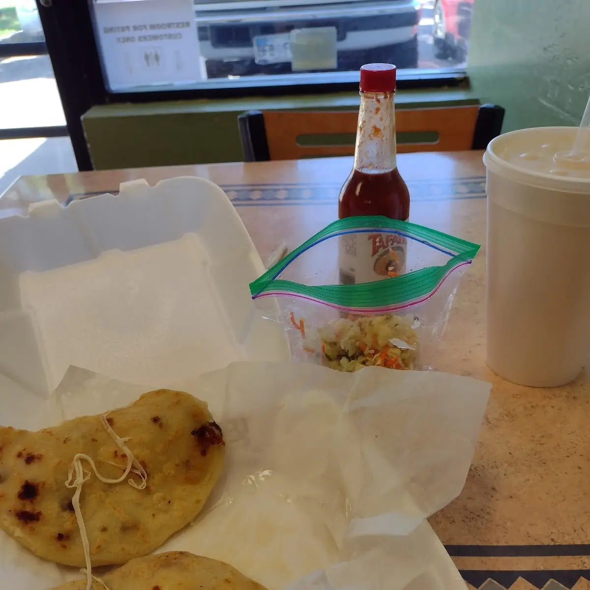 Pupusas De Queso Fundido