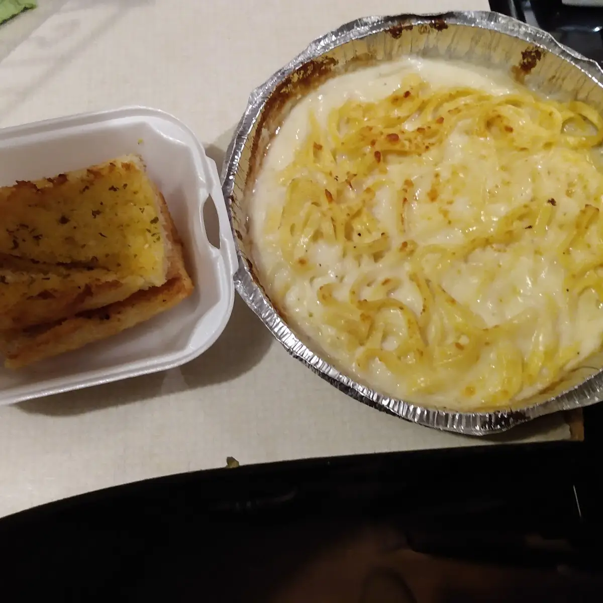 Fettuccine Alfredo with Garlic Bread