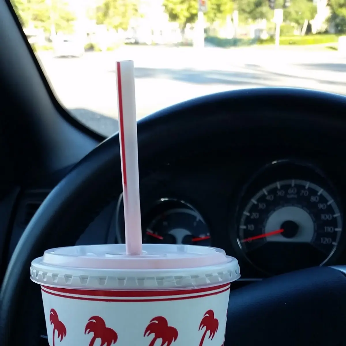Large Strawberry Shake