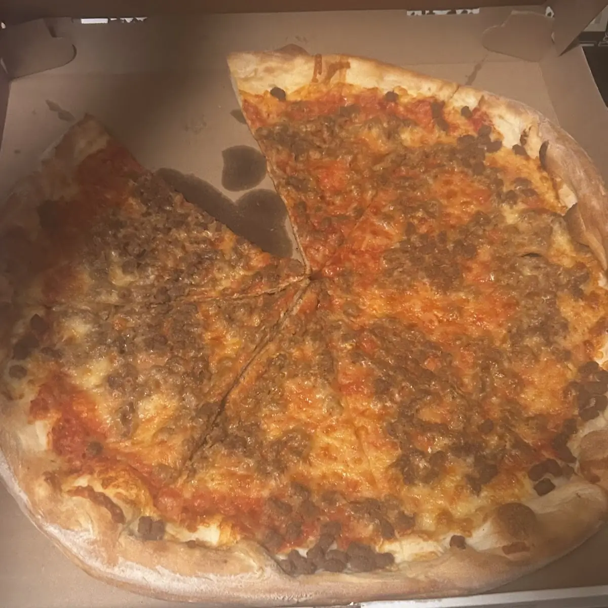lg Beef Sausage Pizza