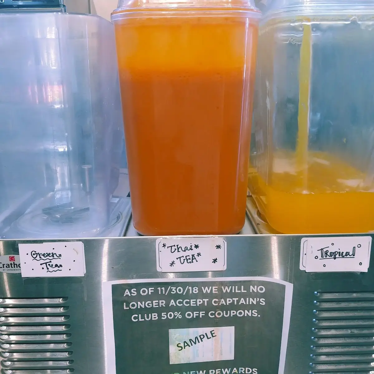 Green Tea Thai Tea & Tropical Drink