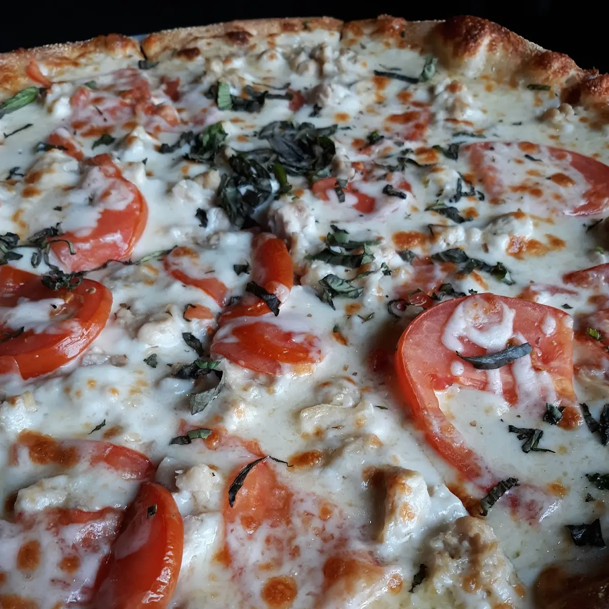 Chicken Alfredo Pizza