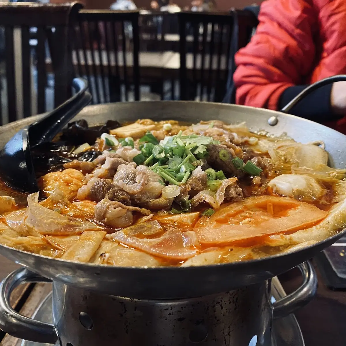 Build Your Own Hot Pot 定制你的火锅