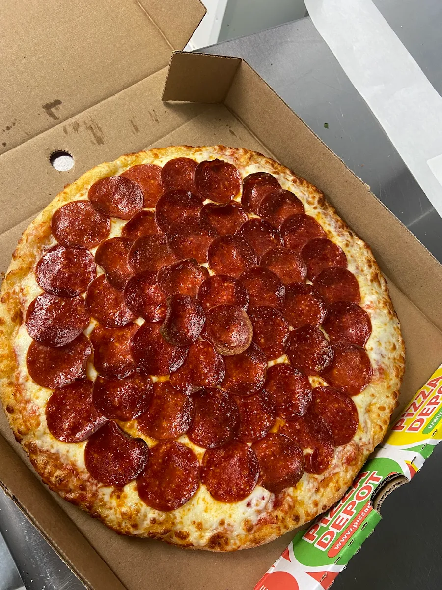 Pepperoni Pizza, Pizza Depot Wyandotte