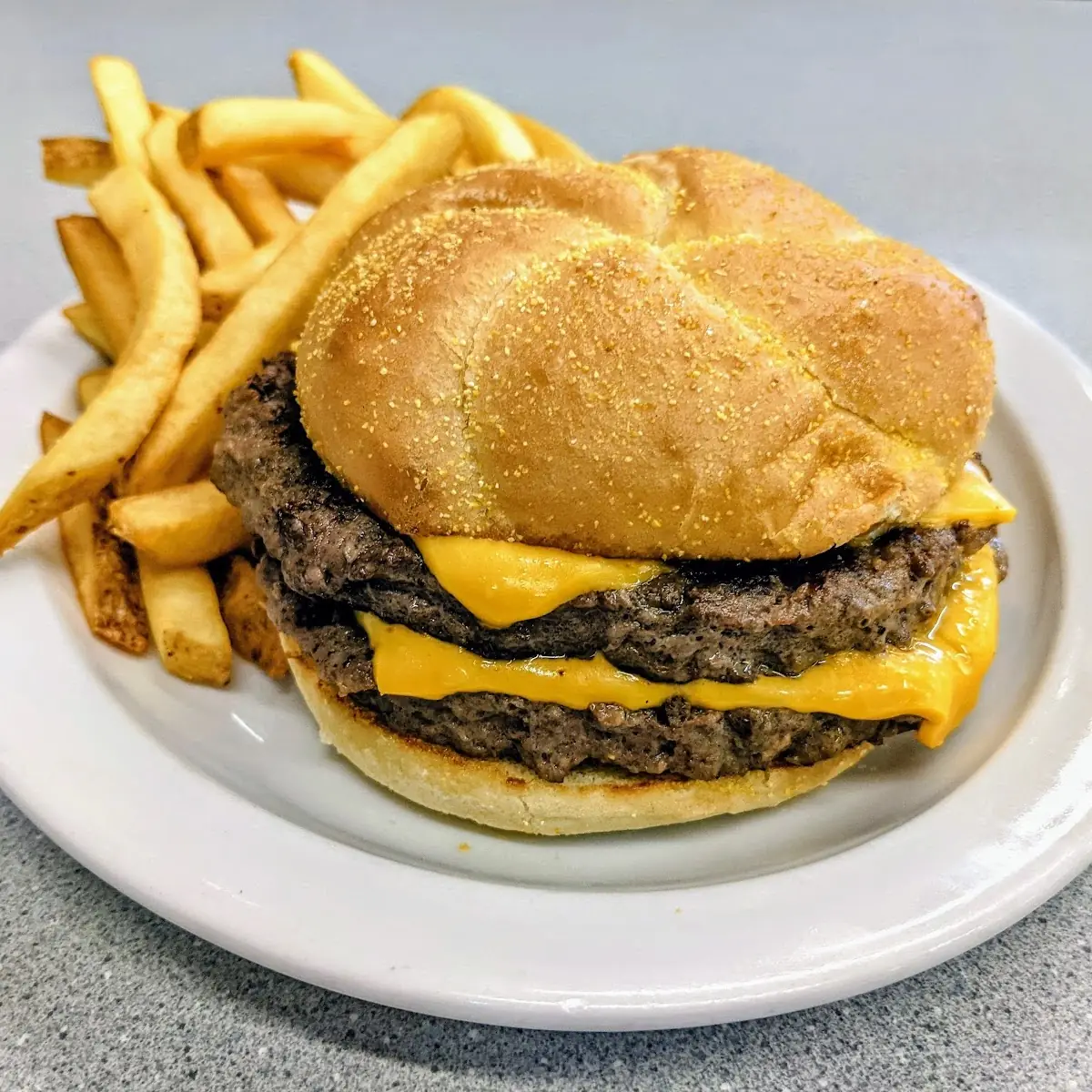 Back Burger with Fries
