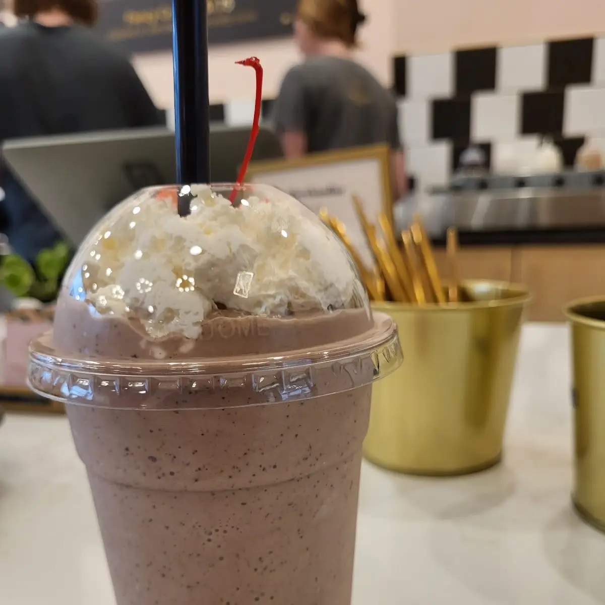 Pistachio and Vegan Chocolate Shake