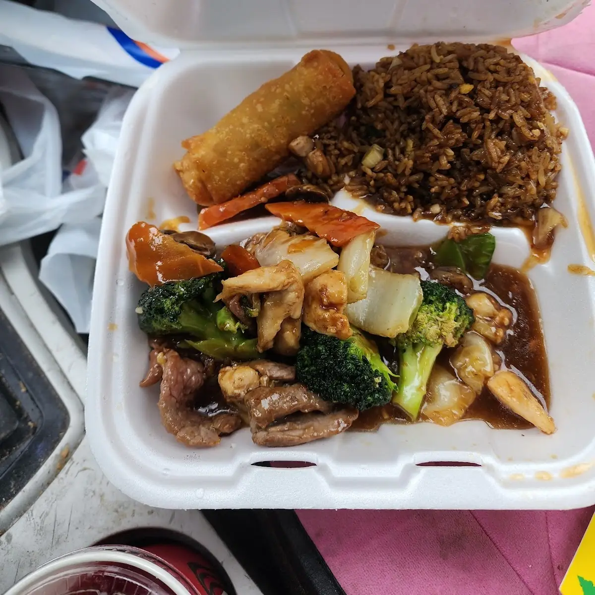 Beef and Broccoli with Garlic Sauce
