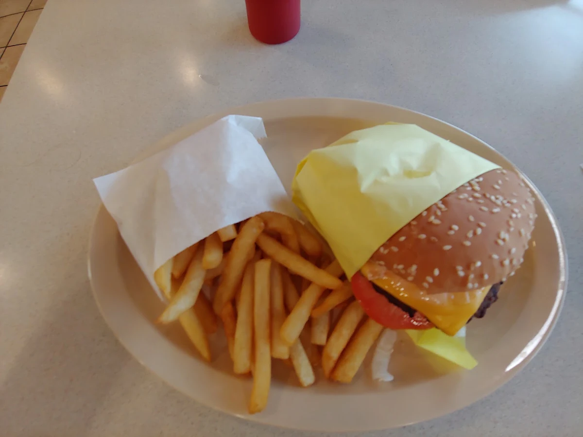 Cheeseburger Meal