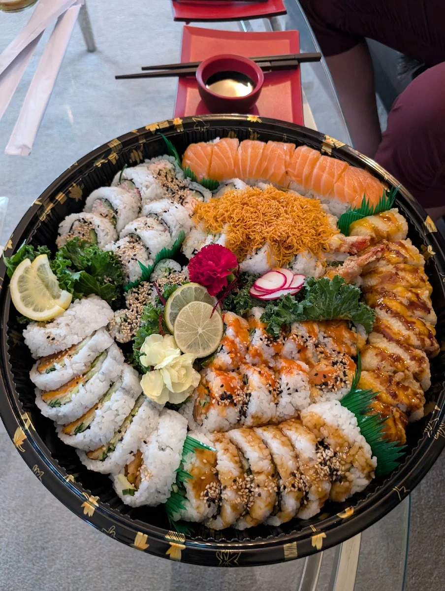 Roll Tray, Arigato-2 (Cozy winter cuisine &Bar Ltd. )