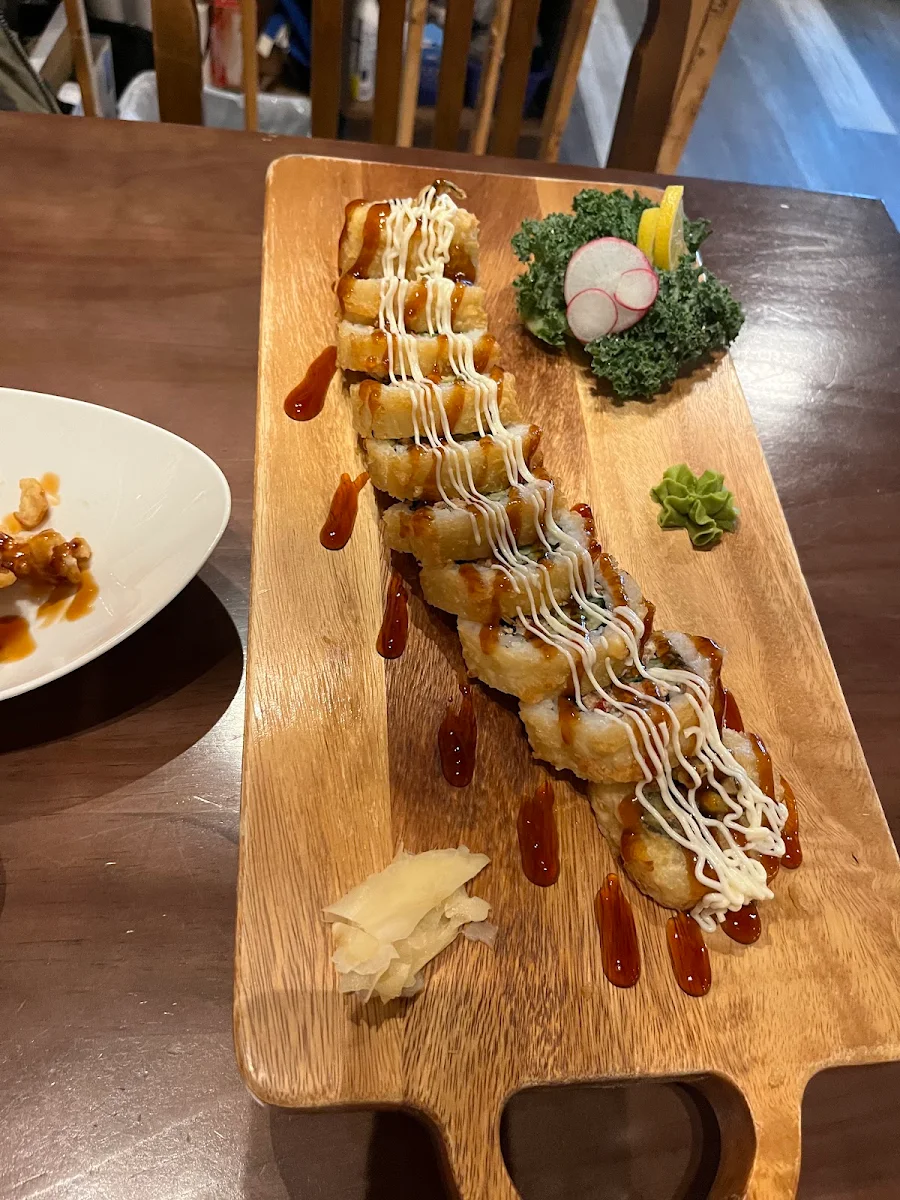 Salmon BBQ Roll, Arigato-2 (Cozy winter cuisine &Bar Ltd. )