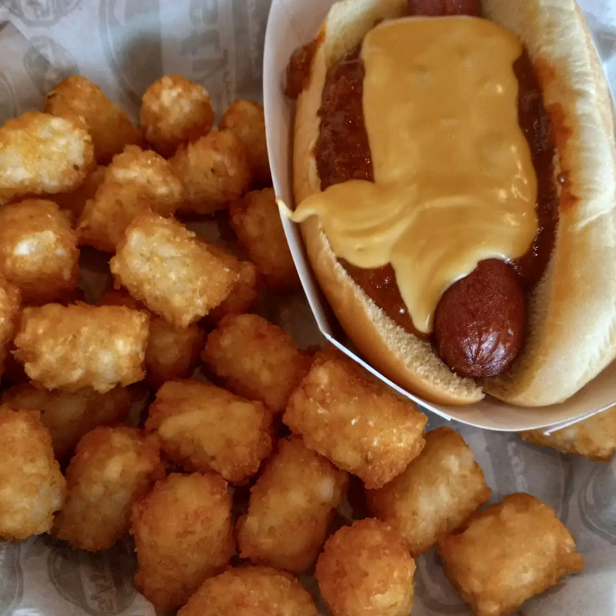 Chilli Cheese Dog