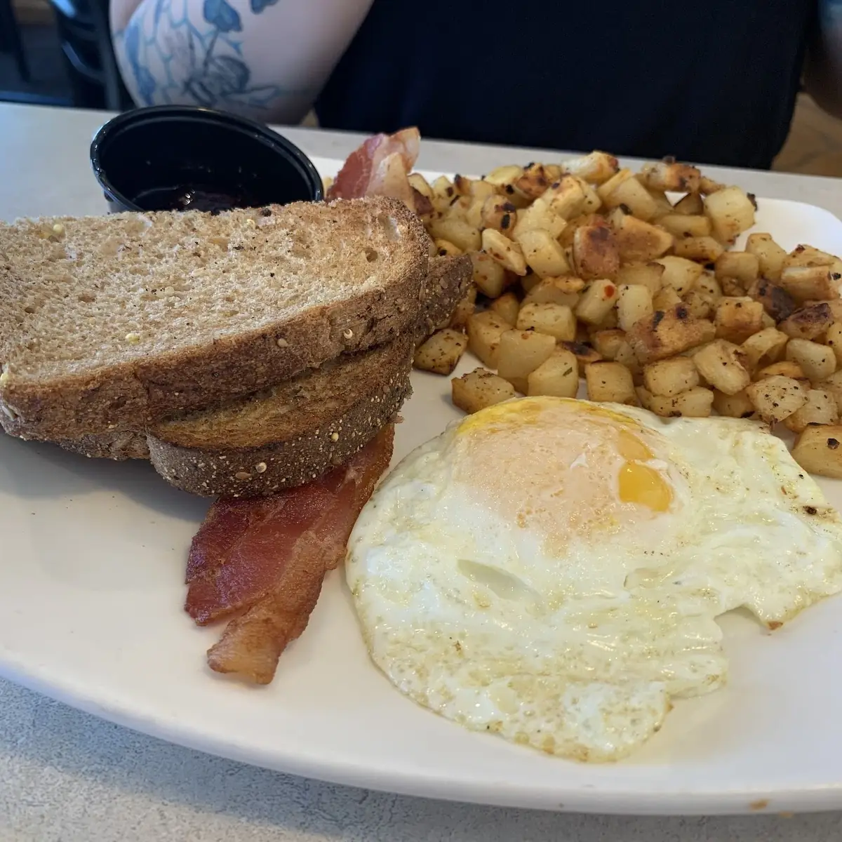 Classic Biscuits & Gravy