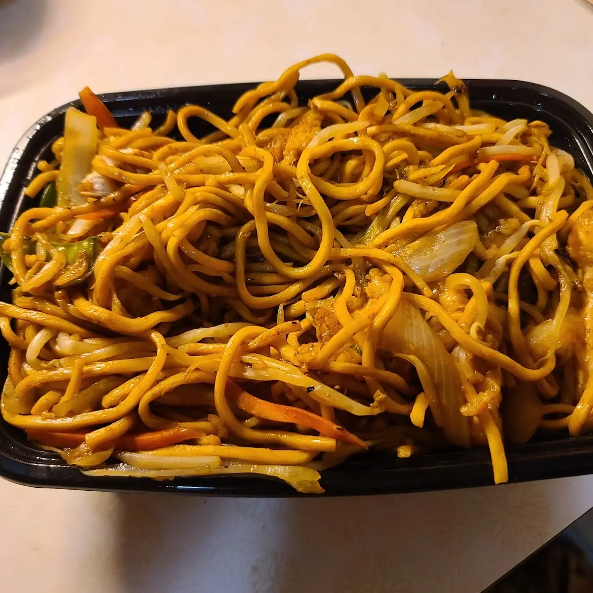 Chicken Lo Mein