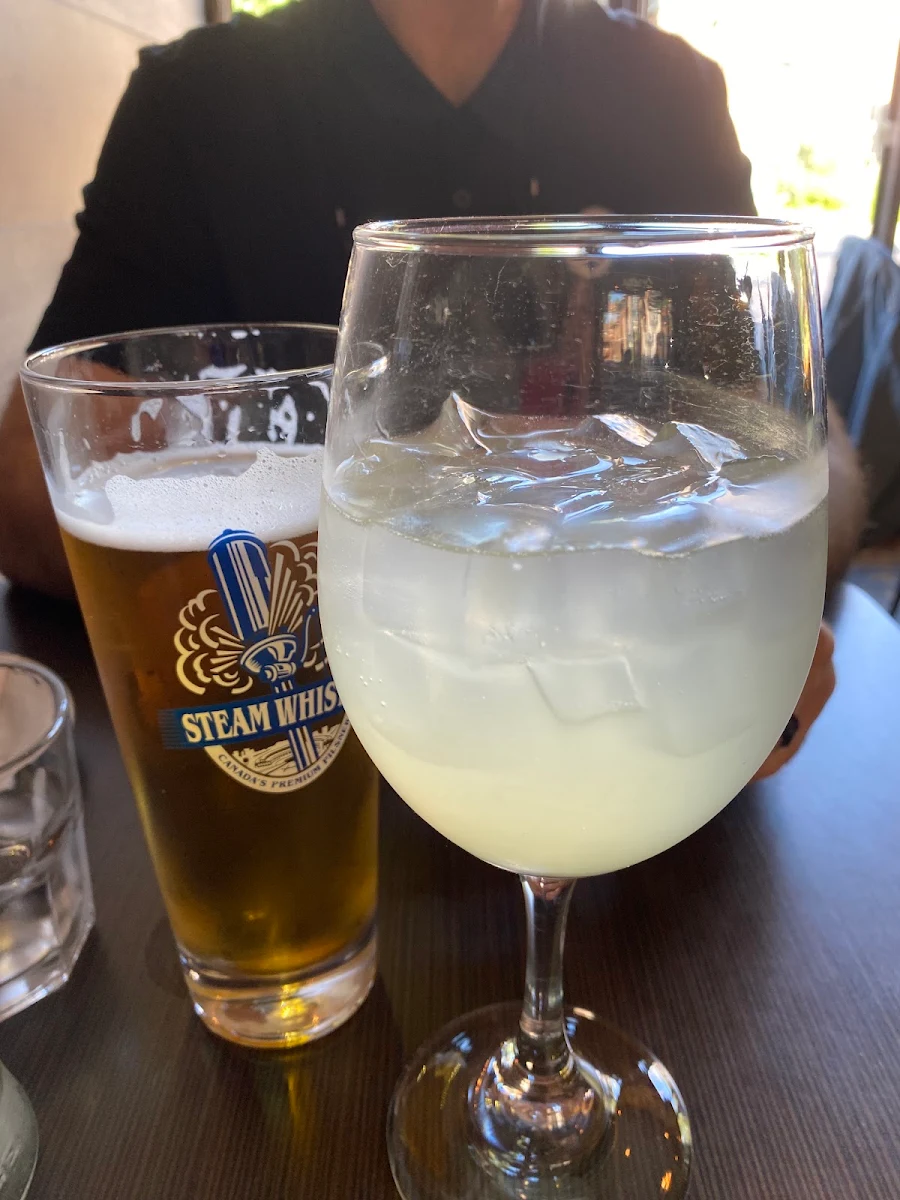 Lemoncello Spritz, Napoli Centrale Pizzeria