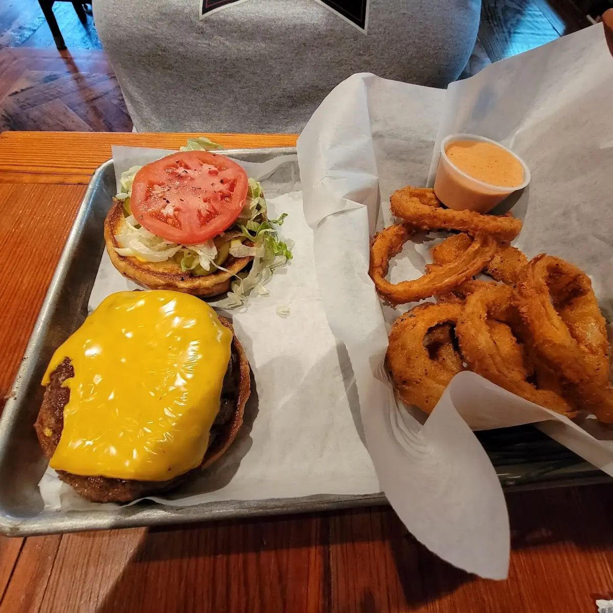 Kids Cheeseburger
