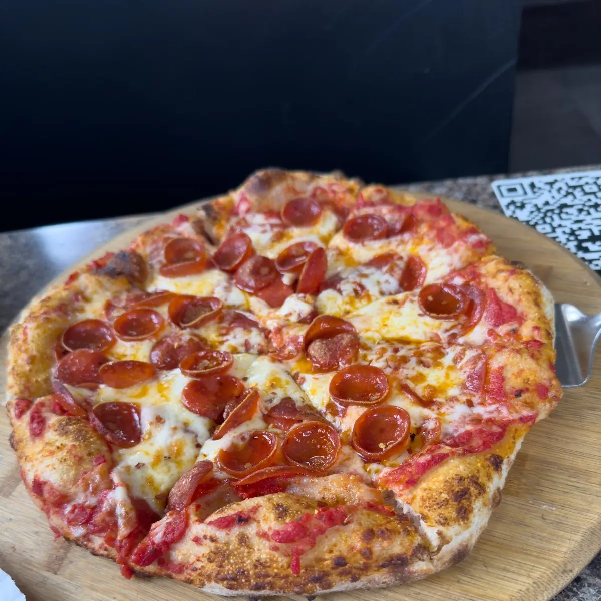 8 Pepperoni Pizza