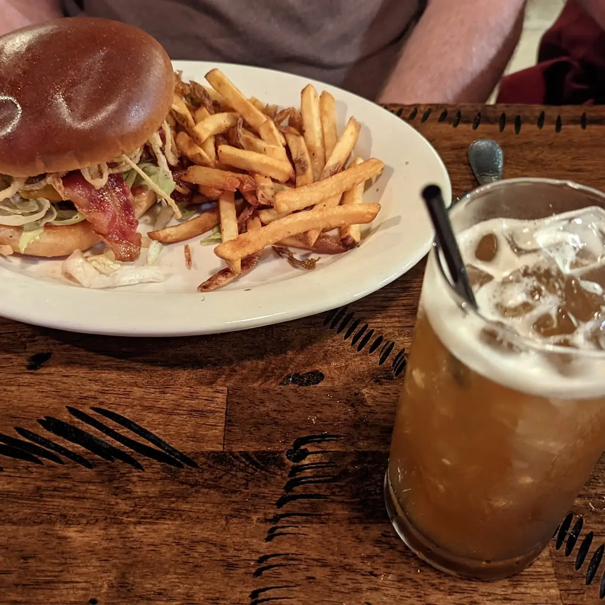 Hot Shot Burger