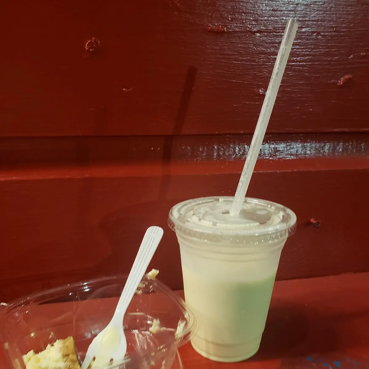 Peach Milkshakes