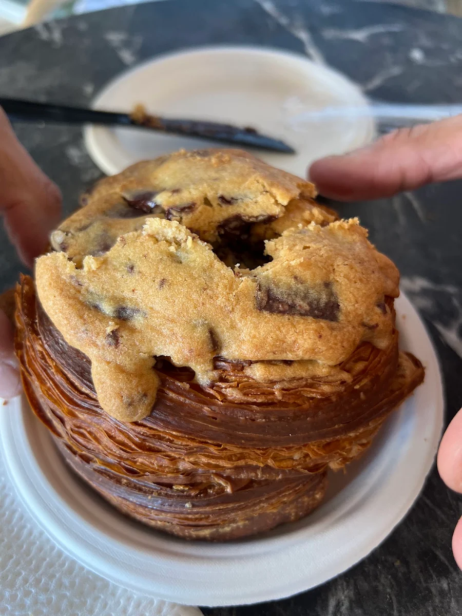 Cookie Croissant