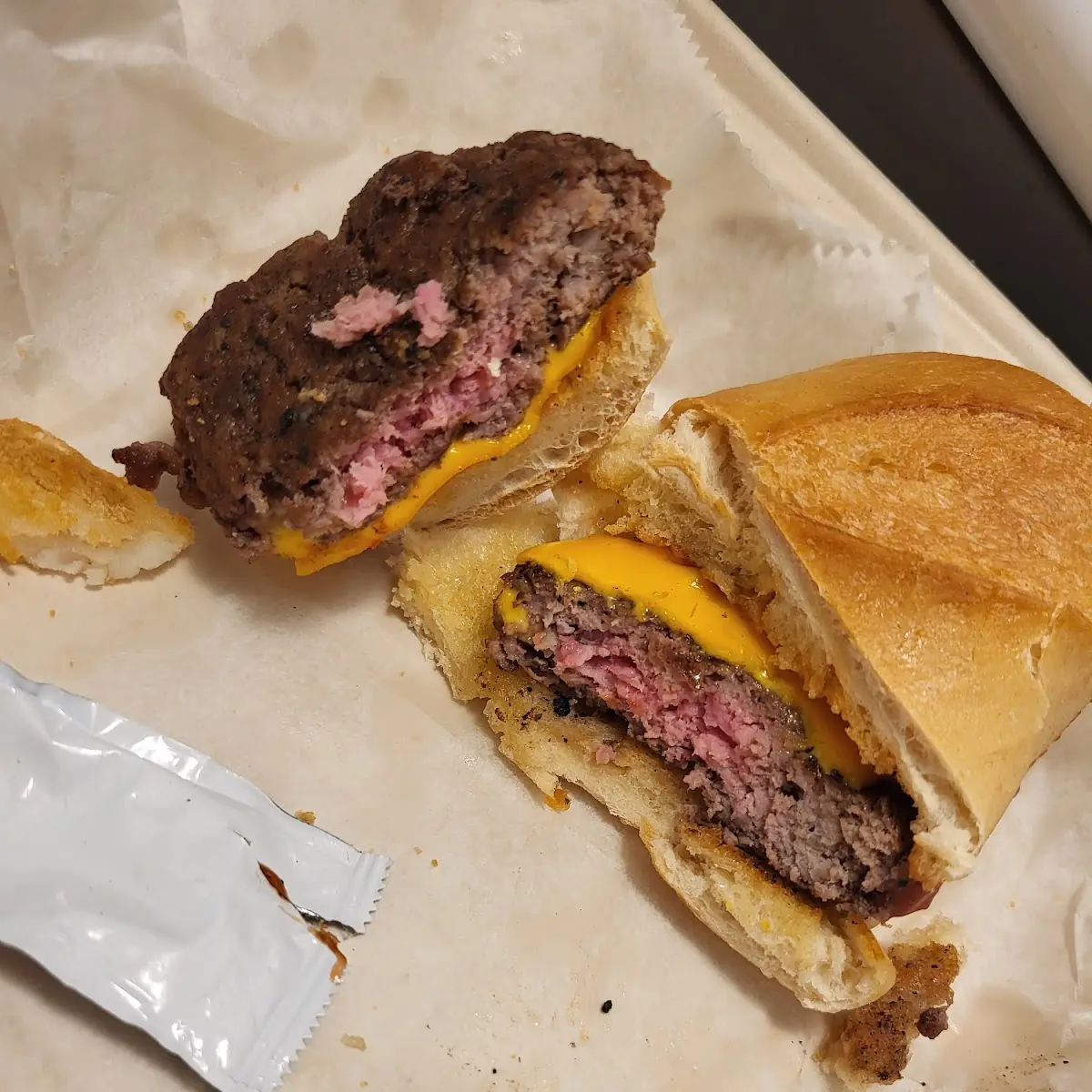 Kids Cheeseburger