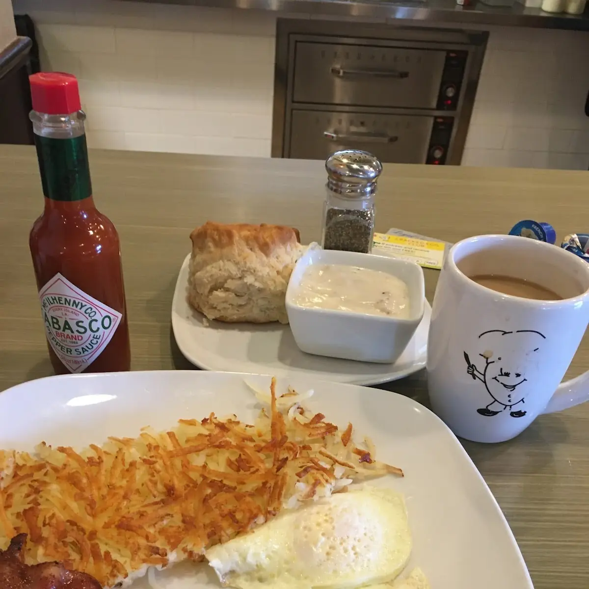 Hash Browns Biscuits & Gravy