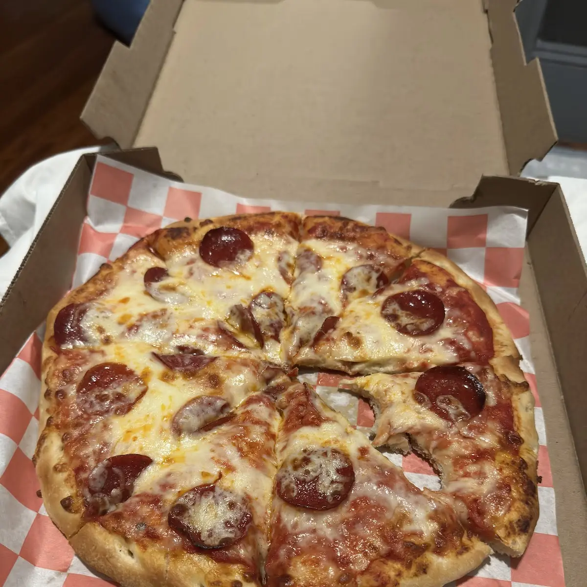 Cheese Pizza/Calzone