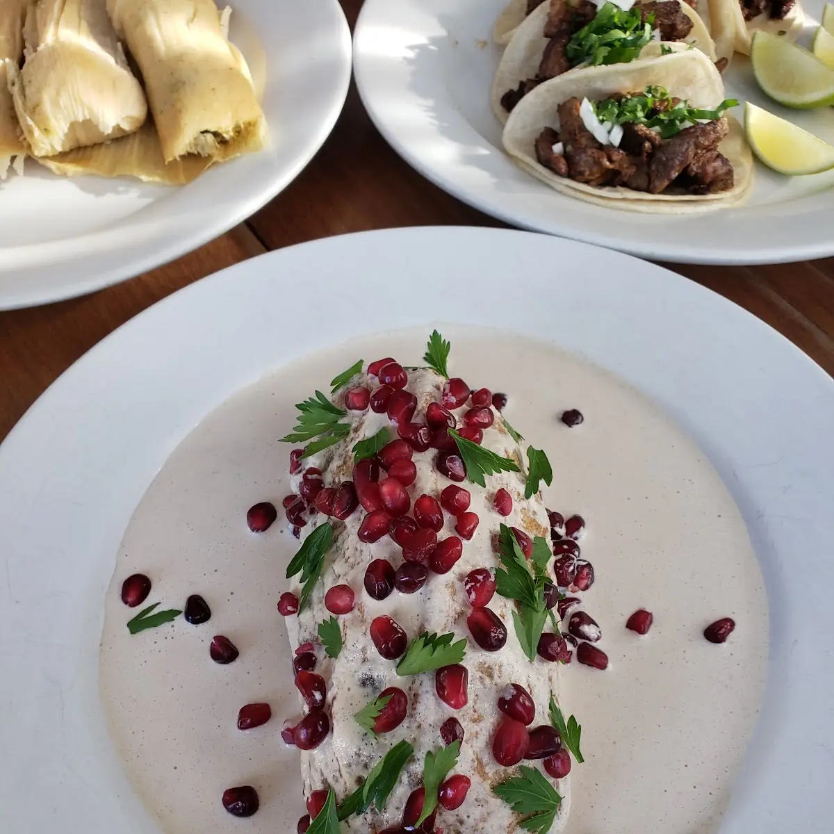 Chiles En Nogada