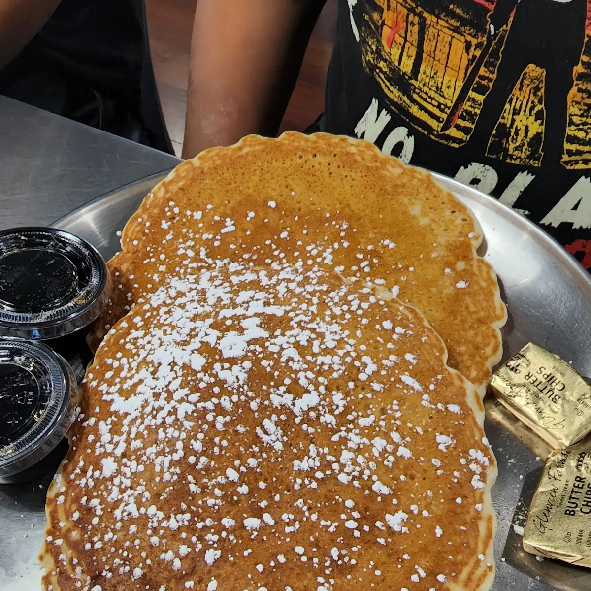 Shauny's Chocolate Chip Pancakes 3