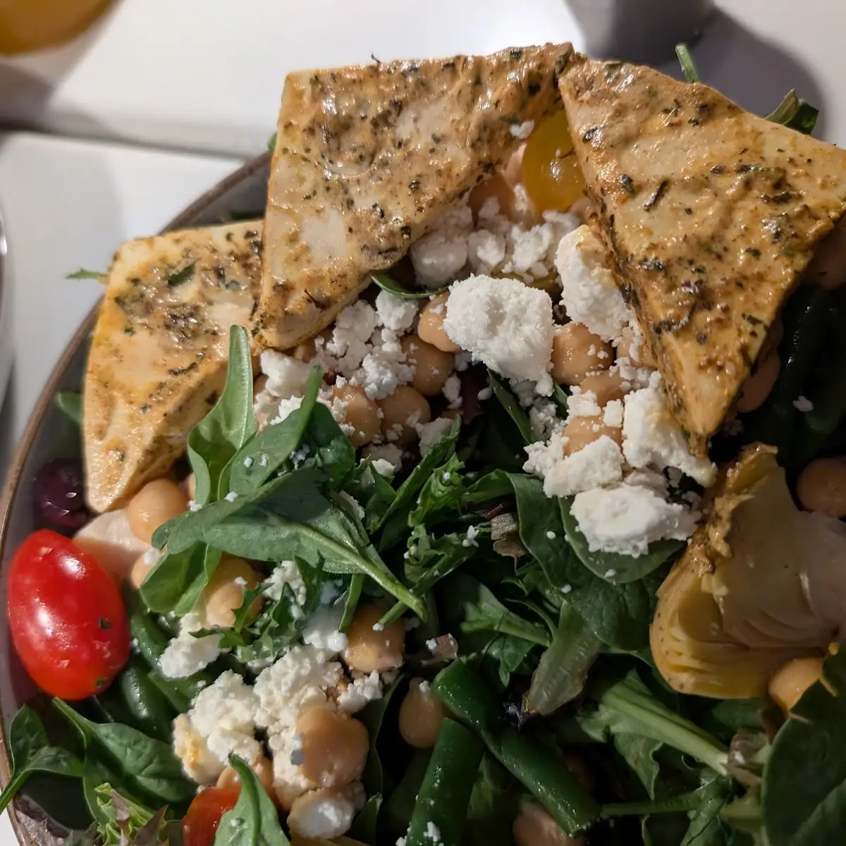 Greco Greens Salad with Paneer