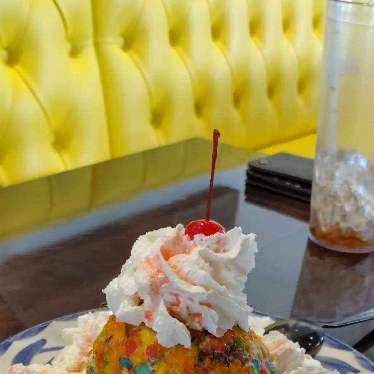 2 Oz Sour Cream