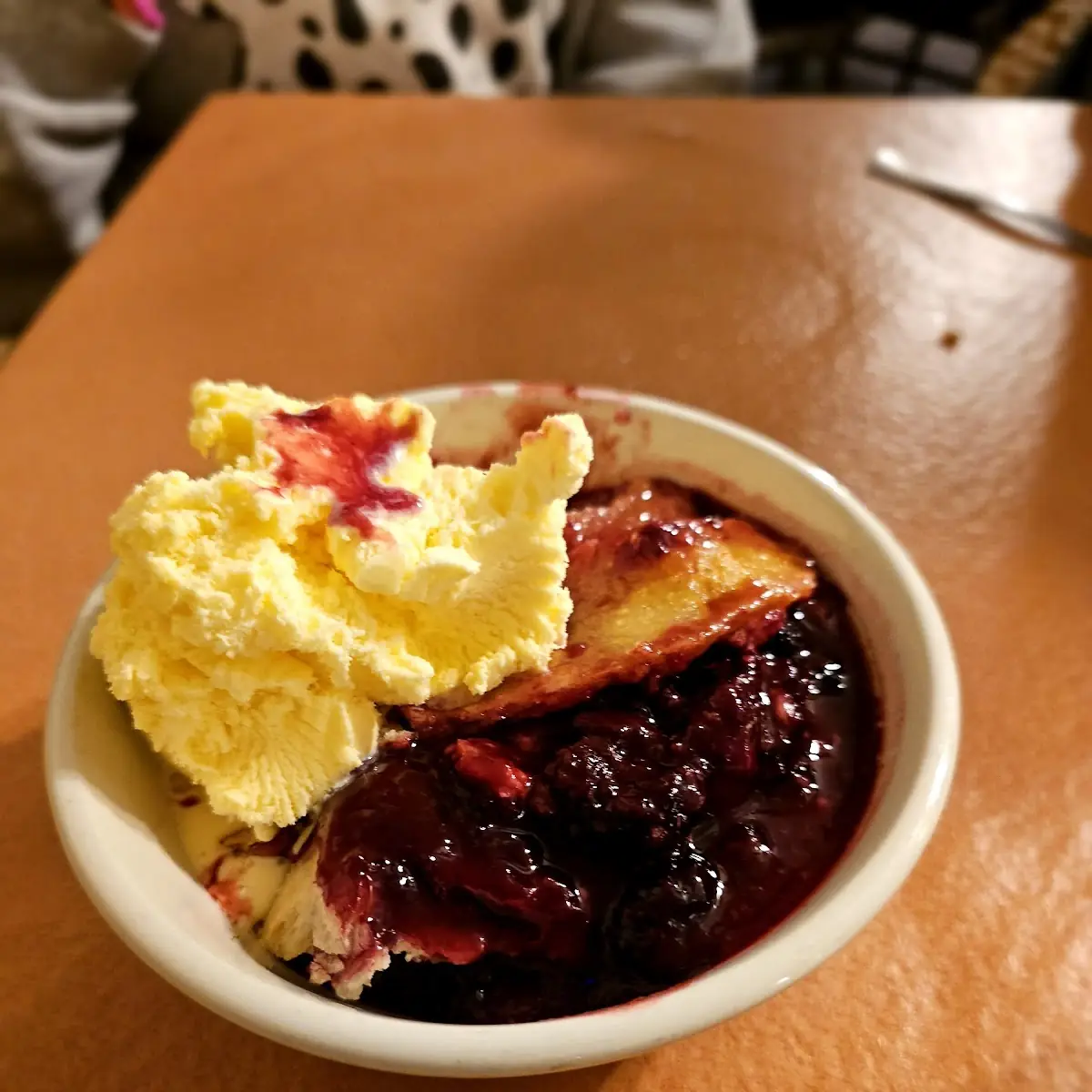 Blackberry Cobbler a La Mode
