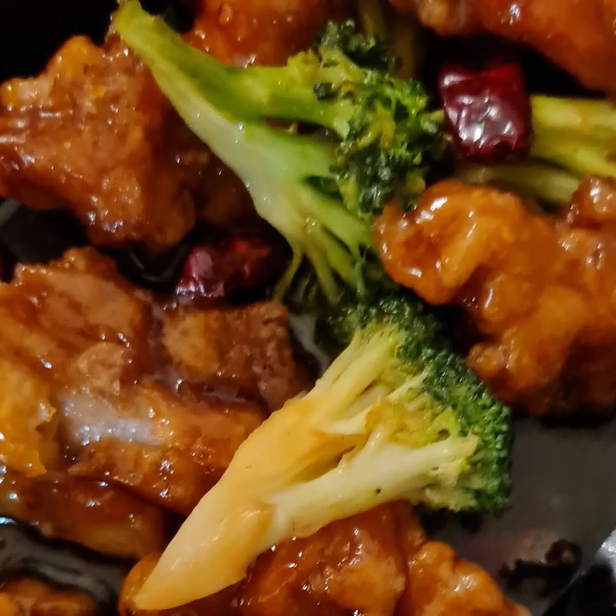 L 16 General TSO's Chicken