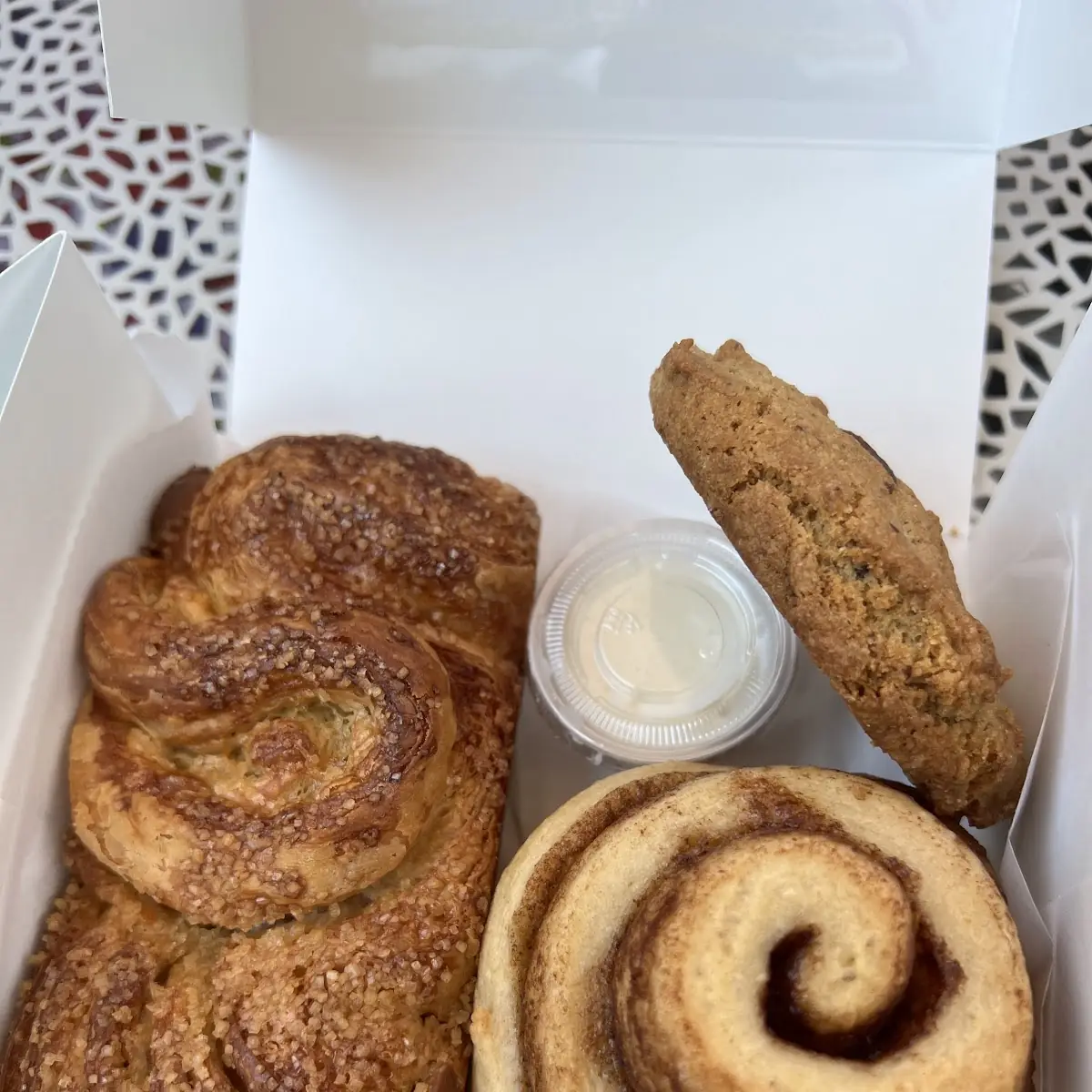 Cinnamon Roll Monkey Bread