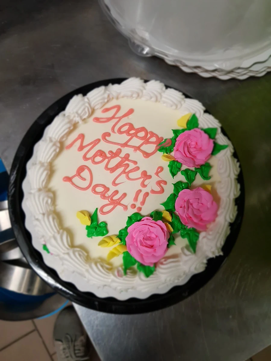 Regular Cake, Dairy Queen Grill & Chill