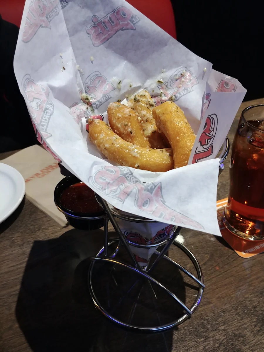 Marinara Sauce, St. Louis Bar & Grill
