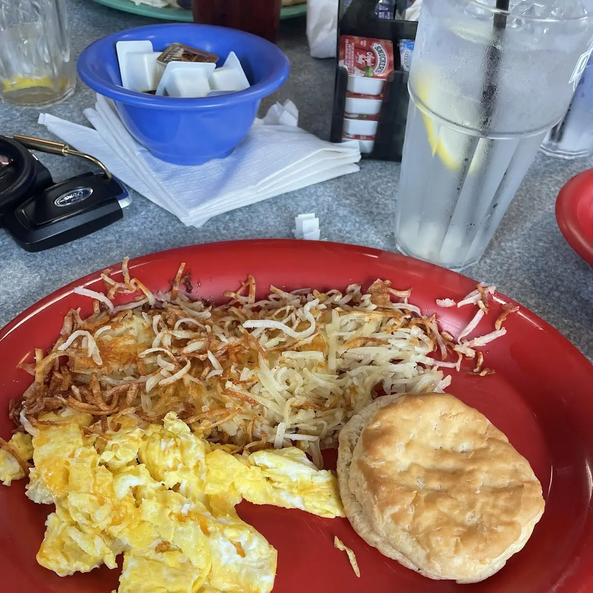 Scrambled Eggs with Cheese Hash Browns