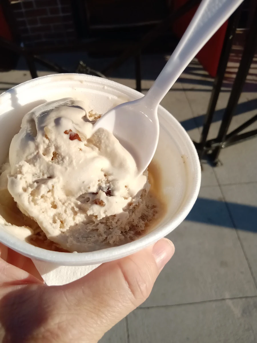 Maple Pecan One Scoop